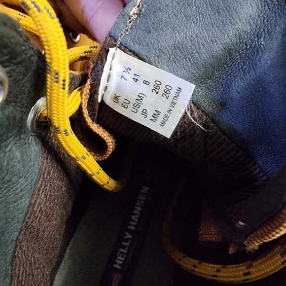 Helly Hansen waterproof boots - Picture 5 of 8